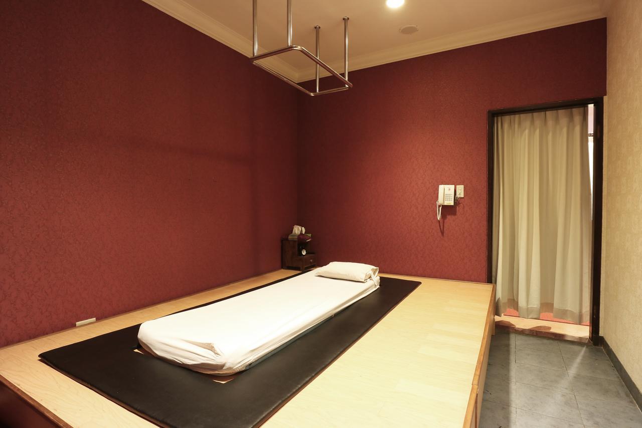 Hotel 678 Kemang Powered By Cocotel Jakarta Extérieur photo